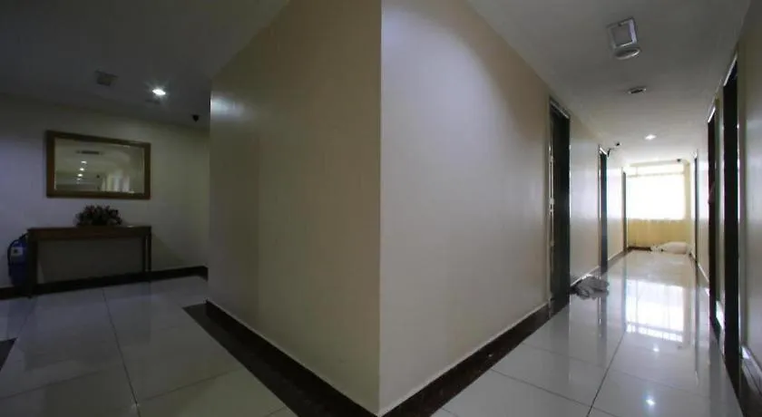 Oyo 115 Hotel Safari 1 Ampang
