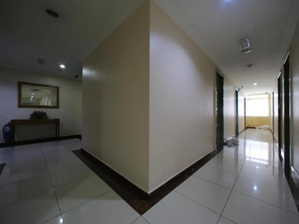 **  Oyo 115 Hotel Safari 1 Ampang  Malesia